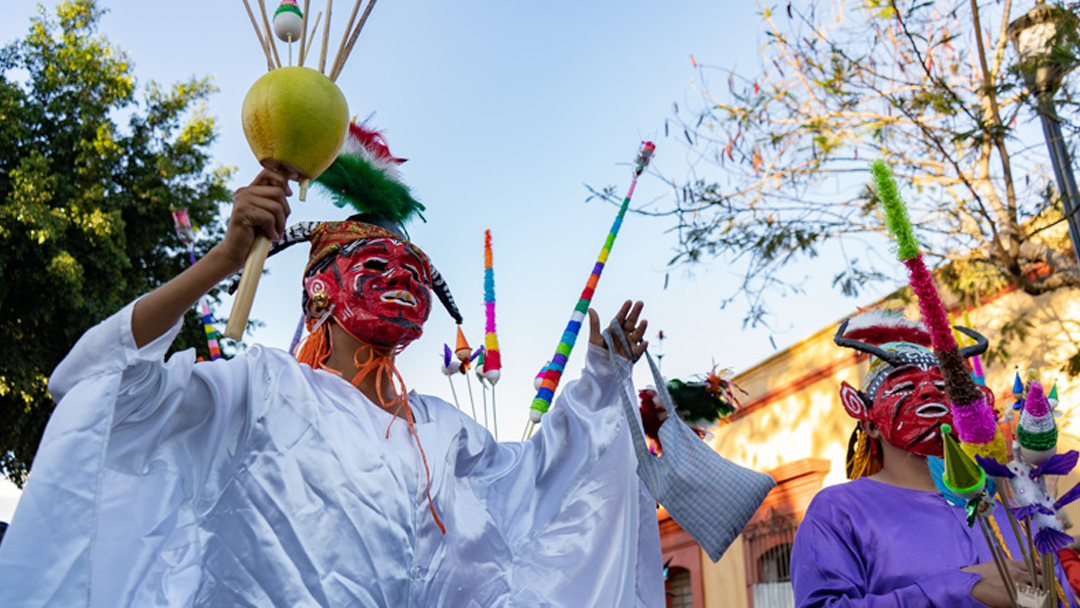 celebran carnavales en la region mixteca pese a la pandemia