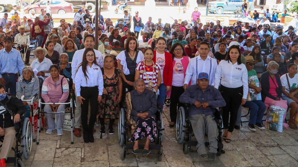 entrega el dif estatal apoyos a familias de la