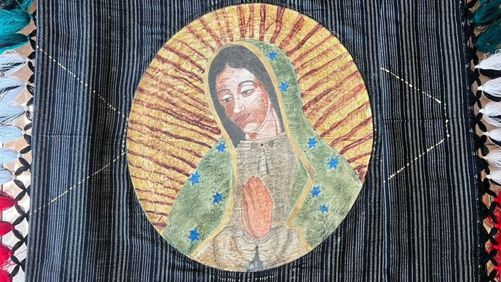 presentar n exposicion en honor a la virgen de guadalupe en el mureh