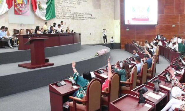 Congreso de Oaxaca suspende funciones del ayuntamiento de Tamazulápam del Progreso