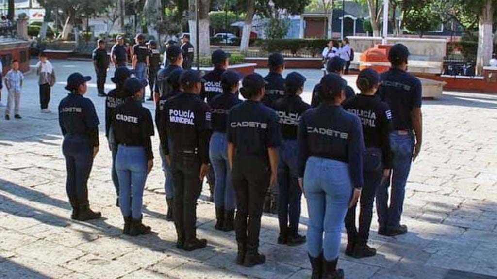 buscan 21 cadetes ingresar a la policia municipal