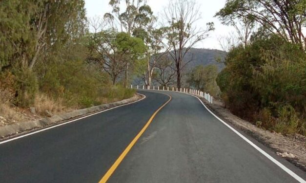 Arrancan obras de rehabilitación de carreteras en la Mixteca