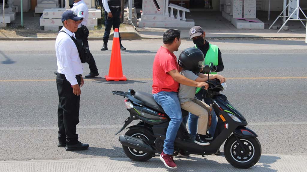 con rodada promoveran el uso del casco