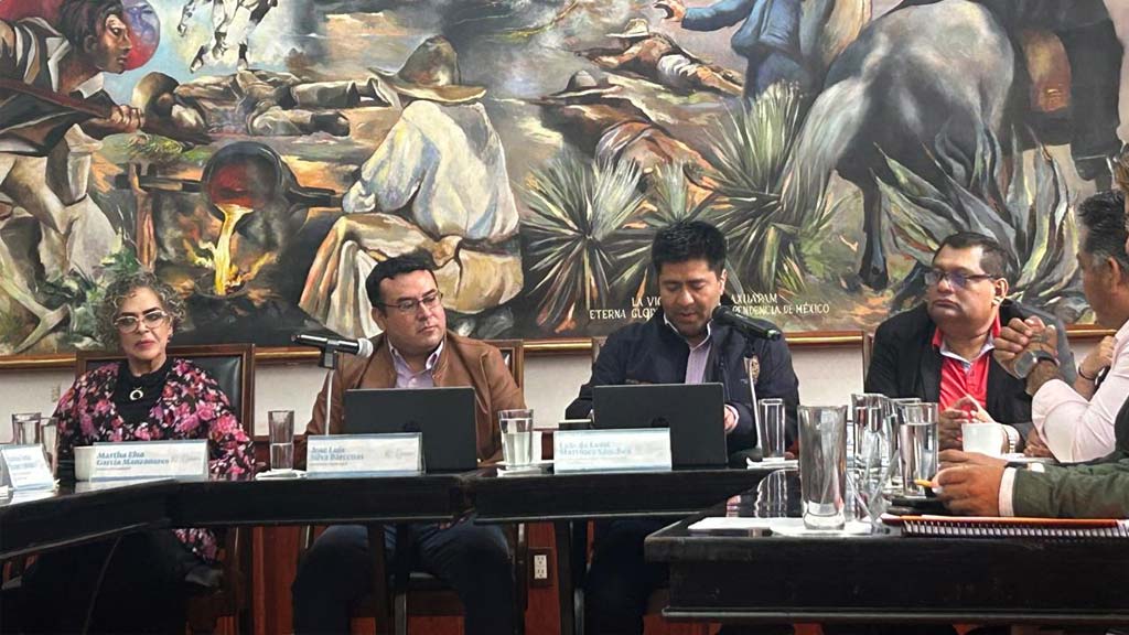 sestinaran recursos economicos para bachear avenida venustiano carranza y 2 de abril