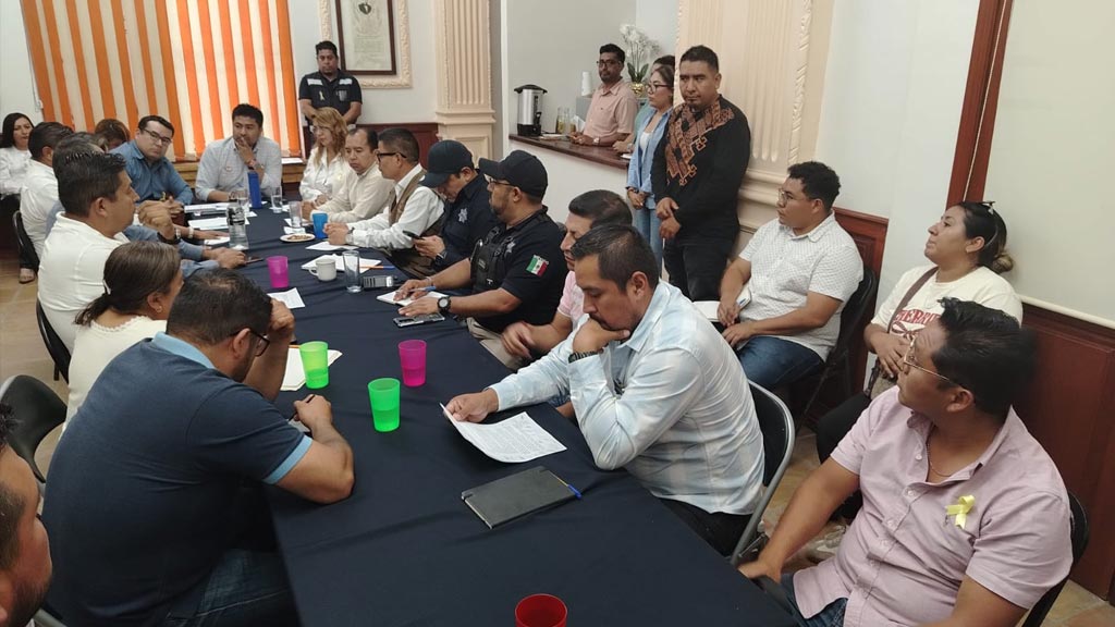 vecinos de nuyoo levantan bloqueo al alcanzar acuerdos con la autoridad municipal