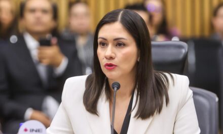 Huajuapeña Blanca Yassahara Cruz García es elegida nueva consejera nacional del INE
