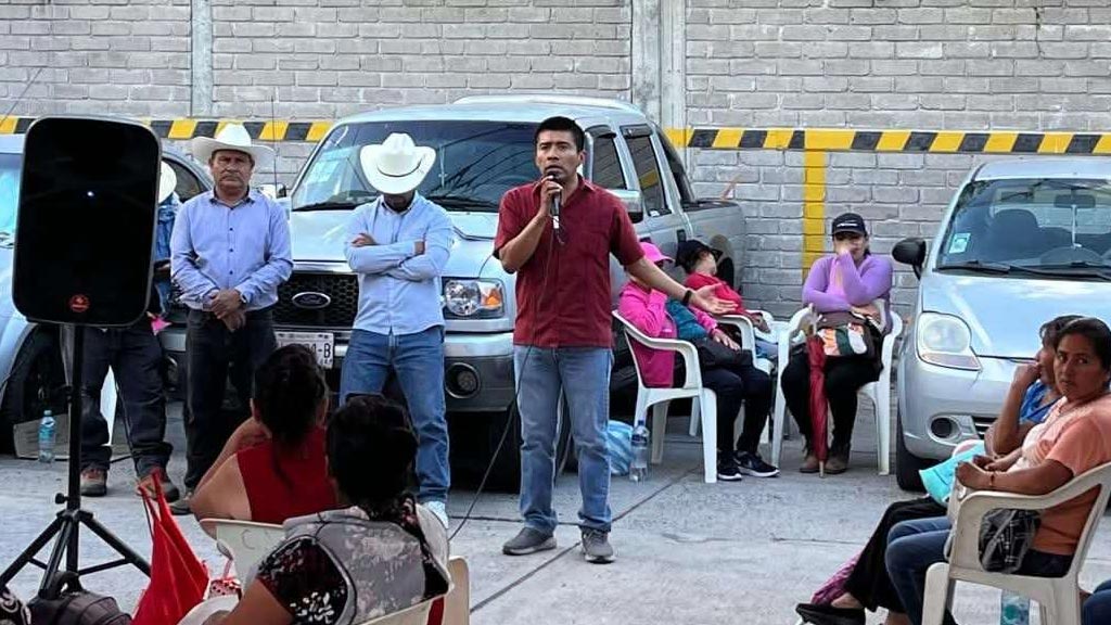 reclaman a cfe obras electricas pendientes en la