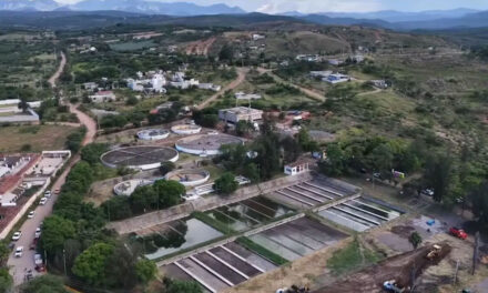 Presidenta Claudia Sheinbaum se compromete a rehabilitar planta de saneamiento de aguas