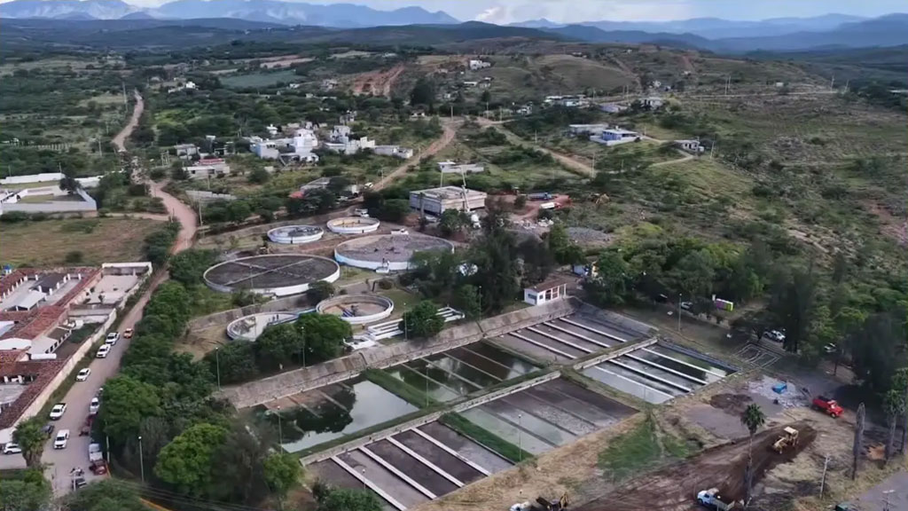 presidenta claudia sheinbaum se compromete a rehabilitar planta de saneamiento de aguas