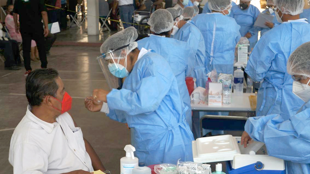Confirman a huajuapan-para-sede-de-vacunacion-a-mayores-de-50-anios