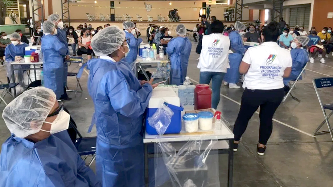 maniana-inicia-vacunacion-a-poblacion-de-50-a-59-anios