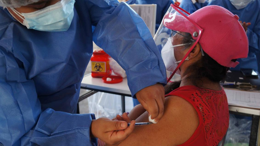 aplicaran-28-mil-dosis-anticovid-para-mayores-de-40-anios
