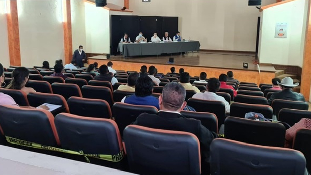 instalaran-paneles-solares-en-comunidades-dispersas