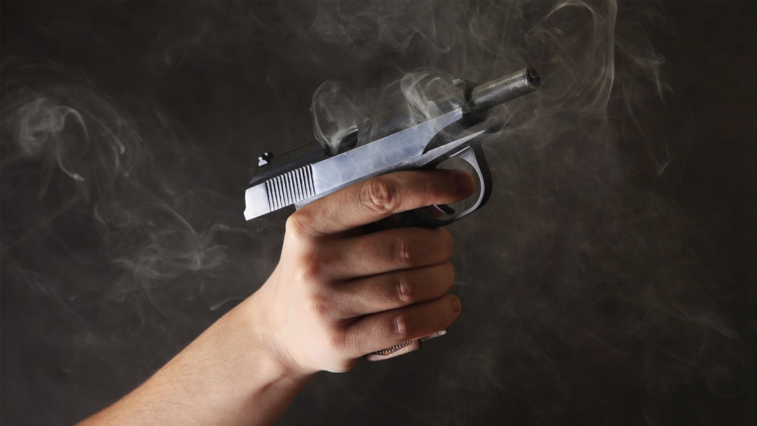 lo-lesiona-su-propio-primo-con-arma-de-fuego