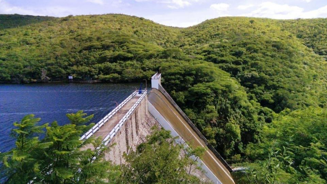 presa-de-yosocuta-rebasa-su-capacidad