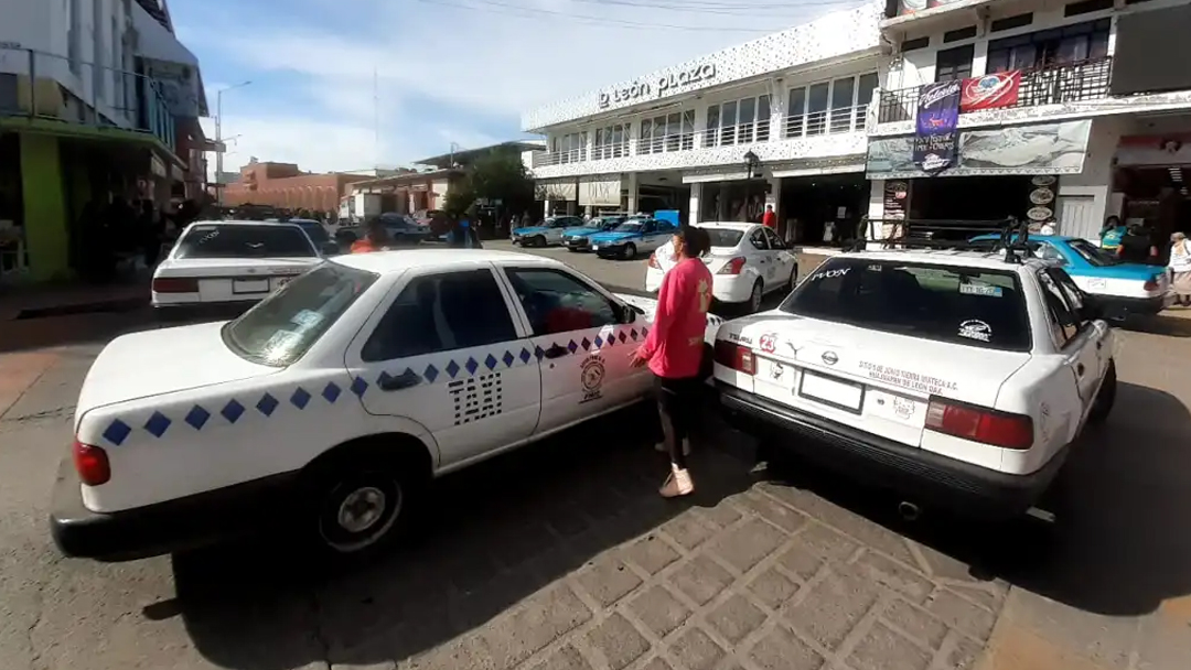 fnic-bloquea-calles-por-retiro-de-ambulantes