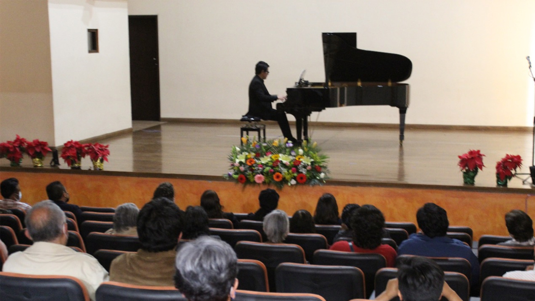 cautiva-talento-musical-de-manuel-casas-a-huajuapenios