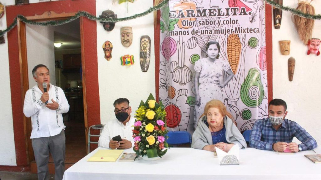 reconocen-trabajo-culinario-de-donia-carmelita