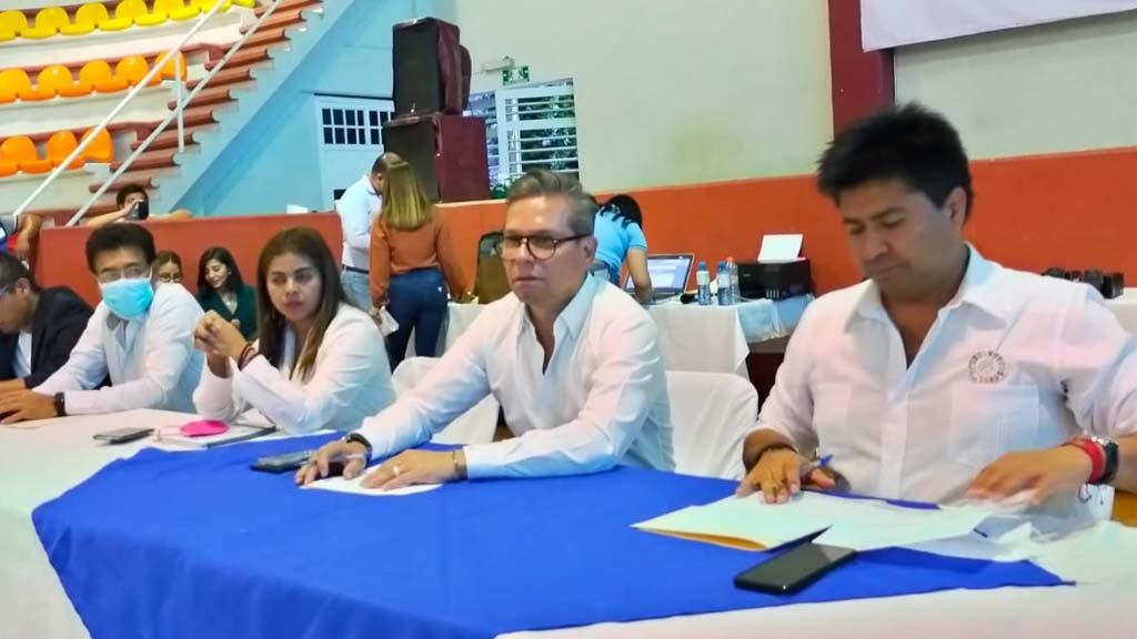 acuerdan-reforzar-seguridad-en-carreteras-de-oaxaca