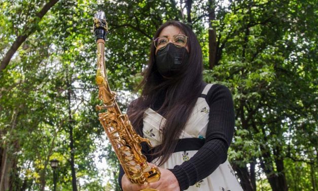 Ofrecen recompensa por agresor de la saxofonista María Elena Ríos