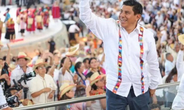 Anuncia gobernador realización de la Guelaguetza en la Mixteca